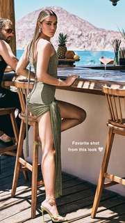 Olivia Ponton feet photo thumbnail