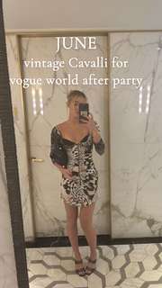 Olivia Ponton feet photo thumbnail