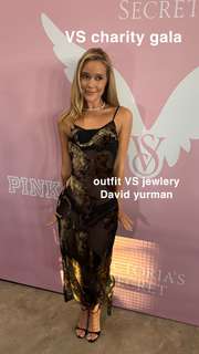 Olivia Ponton feet photo thumbnail