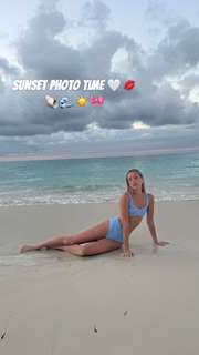 Olivia Ponton feet photo thumbnail