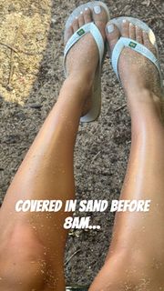 Olivia Ponton feet photo thumbnail