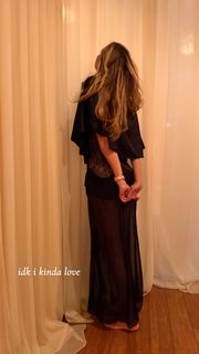 Olivia Ponton feet photo thumbnail