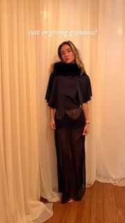 Olivia Ponton feet photo thumbnail