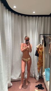 Olivia Ponton feet photo 3