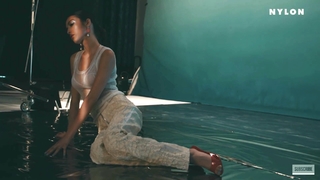 Olivia Rodrigo feet photo thumbnail