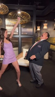 Olivia Rodrigo feet photo thumbnail
