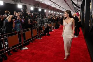 Olivia Rodrigo feet photo thumbnail