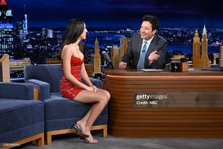 Olivia Rodrigo feet photo thumbnail