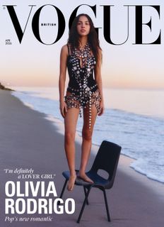 Olivia Rodrigo feet photo 14