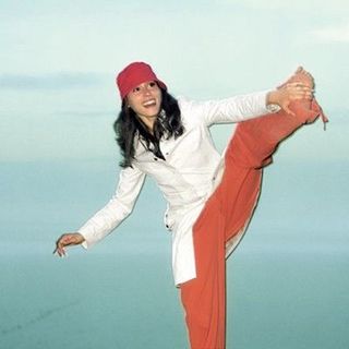 Olivia Ruiz feet photo 1