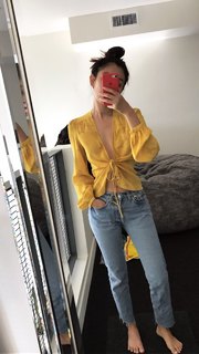 Olivia Sui feet photo thumbnail