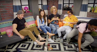 Olivia Sui feet photo thumbnail