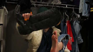 Olivia Sui feet photo thumbnail