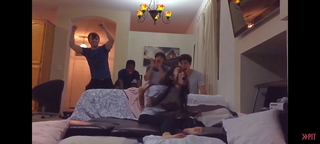 Olivia Sui feet photo thumbnail