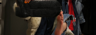 Olivia Sui feet photo thumbnail