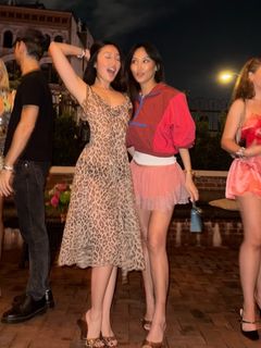 Olivia Sui feet photo 9