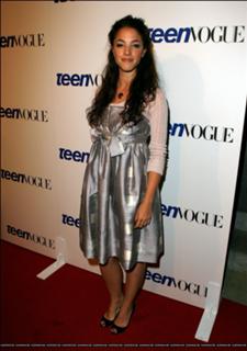 Olivia Thirlby feet photo thumbnail