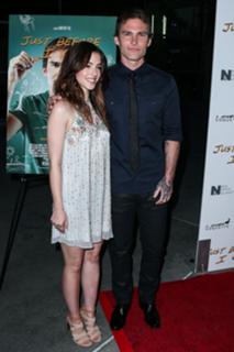 Olivia Thirlby feet photo thumbnail