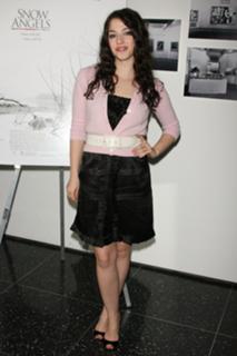 Olivia Thirlby feet photo thumbnail