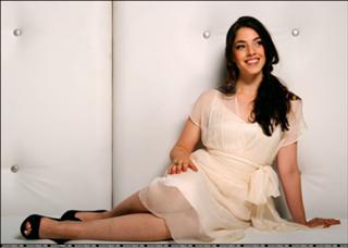 Olivia Thirlby feet photo thumbnail