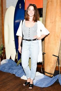 Olivia Thirlby feet photo thumbnail