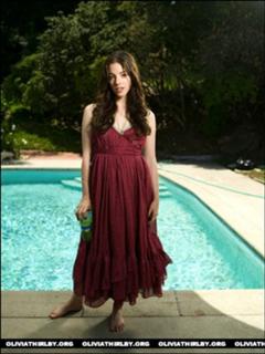 Olivia Thirlby feet photo thumbnail
