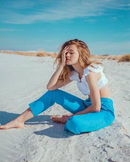 Olivia Welch feet photo 19