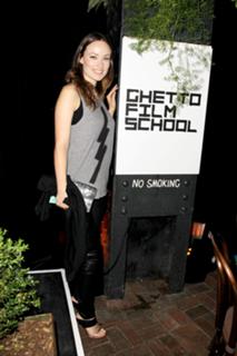 Olivia Wilde feet photo thumbnail