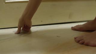 Olivia Wilde feet photo thumbnail