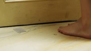 Olivia Wilde feet photo thumbnail