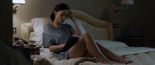 Olivia Wilde feet photo thumbnail