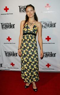 Olivia Wilde feet photo thumbnail