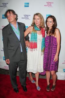 Olivia Wilde feet photo thumbnail