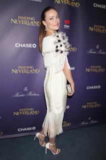 Olivia Wilde feet photo thumbnail