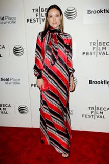 Olivia Wilde feet photo thumbnail