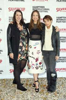 Olivia Wilde feet photo thumbnail