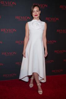 Olivia Wilde feet photo thumbnail