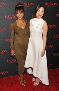 Olivia Wilde feet photo thumbnail