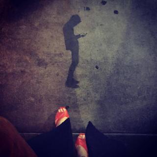 Olivia Wilde feet photo thumbnail