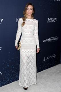 Olivia Wilde feet photo thumbnail