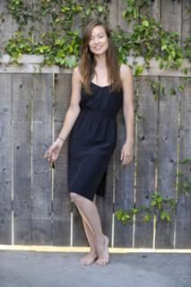 Olivia Wilde feet photo thumbnail