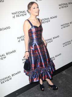 Olivia Wilde feet photo thumbnail