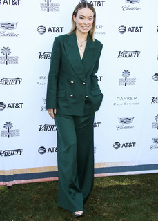 Olivia Wilde feet photo thumbnail