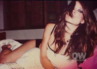 Olivia Wilde feet photo thumbnail
