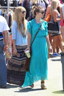 Olivia Wilde feet photo thumbnail