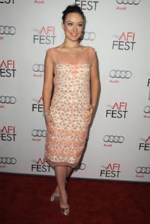 Olivia Wilde feet photo thumbnail