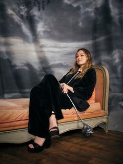 Olivia Wilde feet photo thumbnail