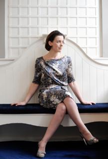 Olivia Williams feet photo thumbnail