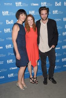 Olivia Williams feet photo thumbnail