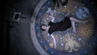 Olivia Williams feet photo thumbnail